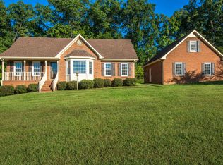 141 N Mount Sinai Rd, Dickson, TN 37055