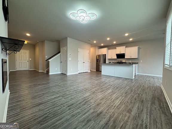5th image of 138 Millers Ln