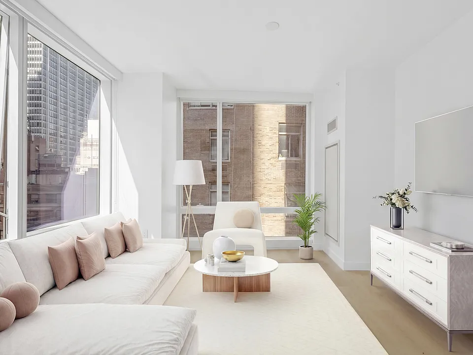 7 Platt St #12F