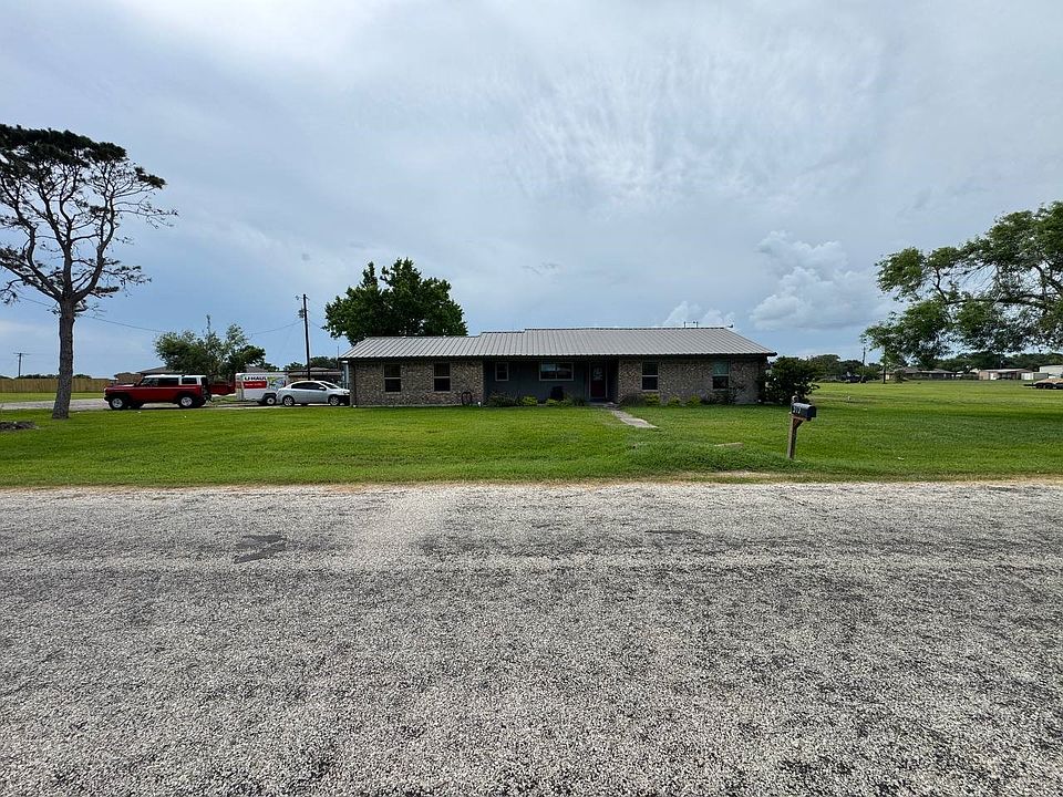 1st image of 212 Golden Glow St