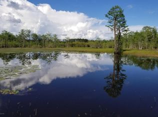 1042 Celebrity Cir, Chipley, FL 32428