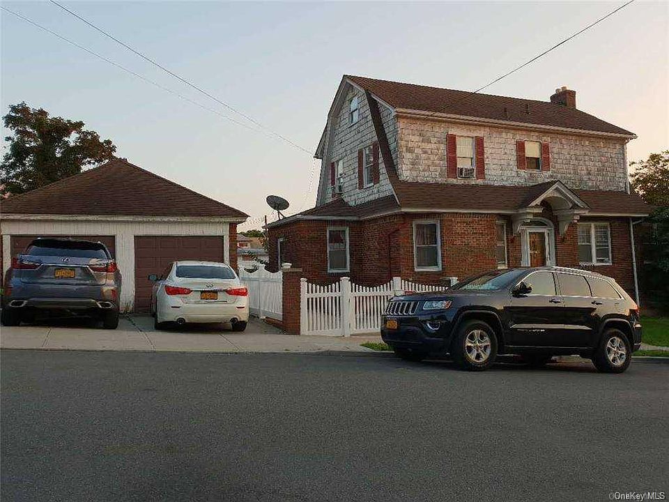 1st image of 11502 9th Avenue