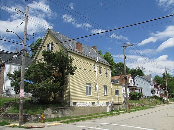 2nd image of 527 Delmont Ave