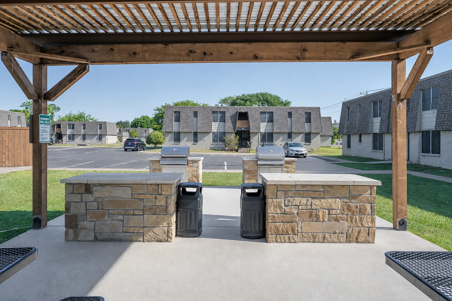 Saginaw Station — Photo 2