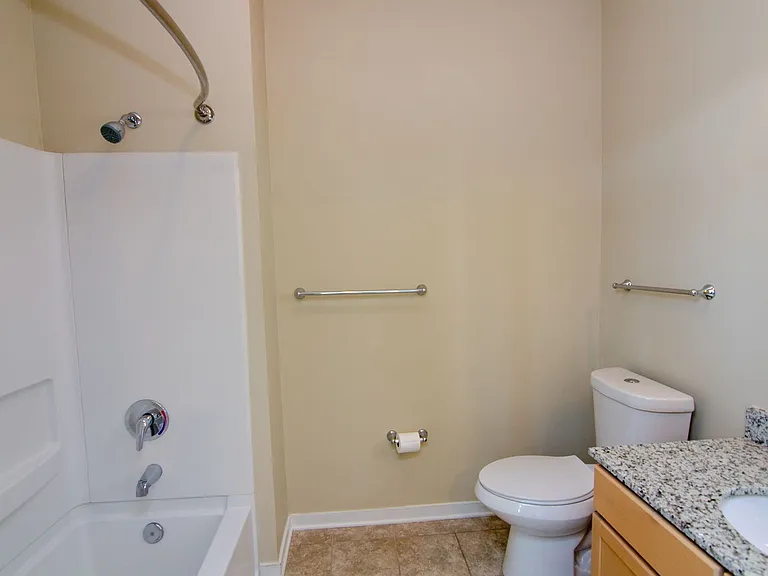 1118 Litton Ave #216 — Photo 9