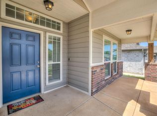 18640 Vivo Dr, Edmond, OK 73012