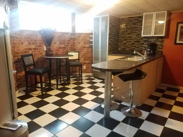 501 Main St #D, Peoria, IL 61602