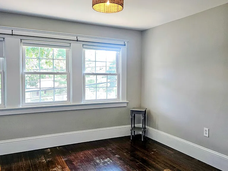188 Plainville Ave — Photo 23