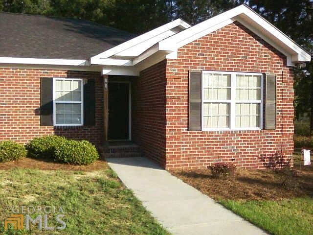 1st image of 101 Crossway Cottages Ln