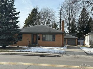 2219 Bay St, Saginaw, MI 48602