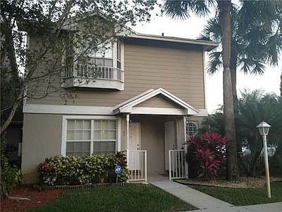 5th image of 12155 NW 36th Pl #1-L