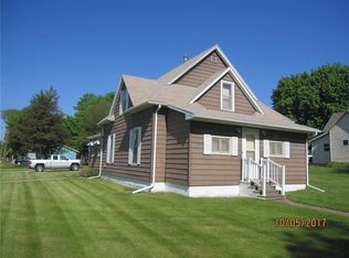 1301 11th St, Perry, IA 50220