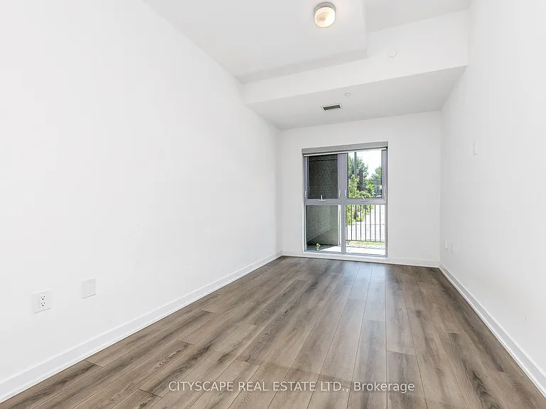 2433 Dufferin St #105 — Photo 18