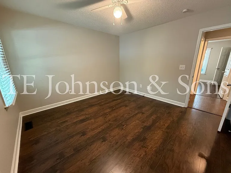 1830 Camden Forest Dr — Photo 20