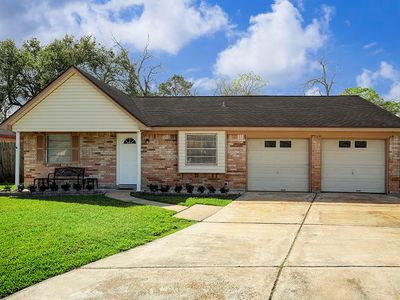 1013 Sunset Cir, League City, TX, 77573