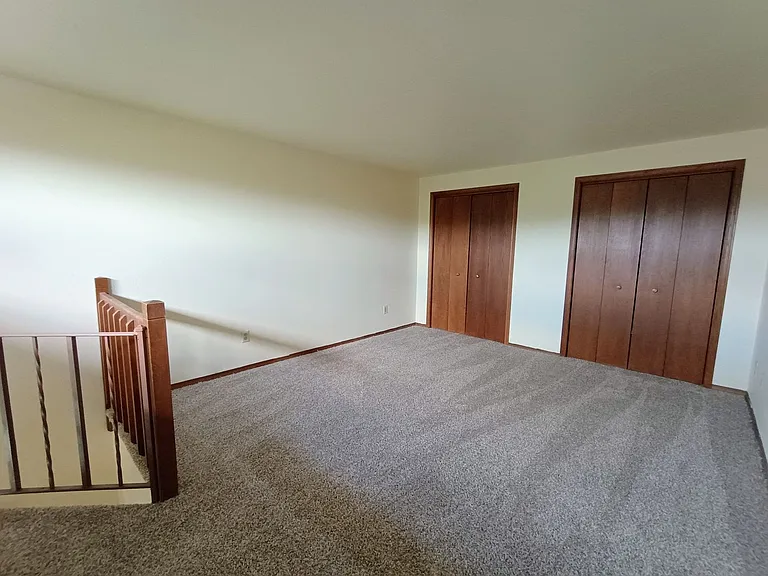 Pheasant Run Apartments — Photo 30