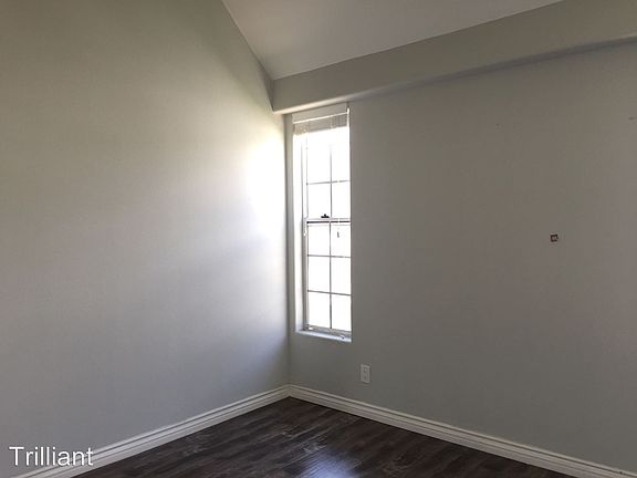 4th image of 1450 N Vista St APT 203