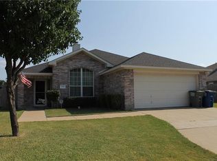 212 Lake Travis Dr, Wylie, TX 75098