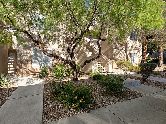 3rd image of 1908 High Valley Ct Unit 202