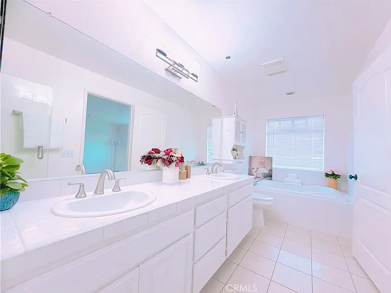1141 Fairview Ave — Photo 20