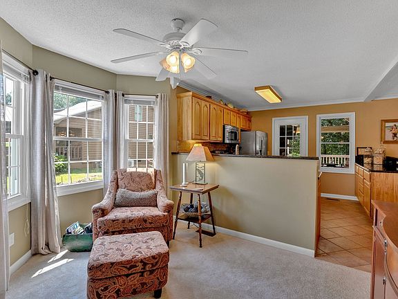 5th image of 645 Wildwood Trce