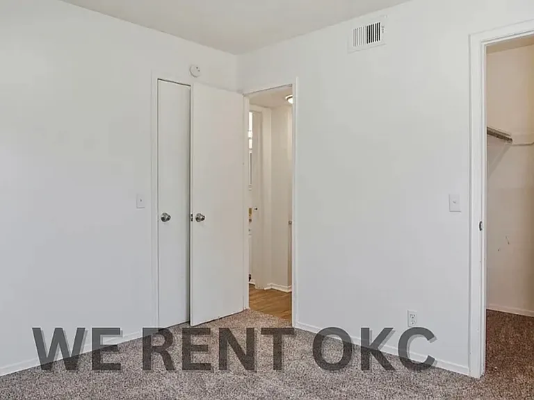 1434 NW 92nd St #3 — Photo 11