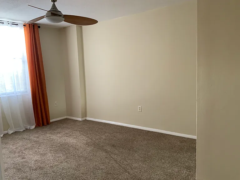 701 S Madison Ave #213 — Photo 44