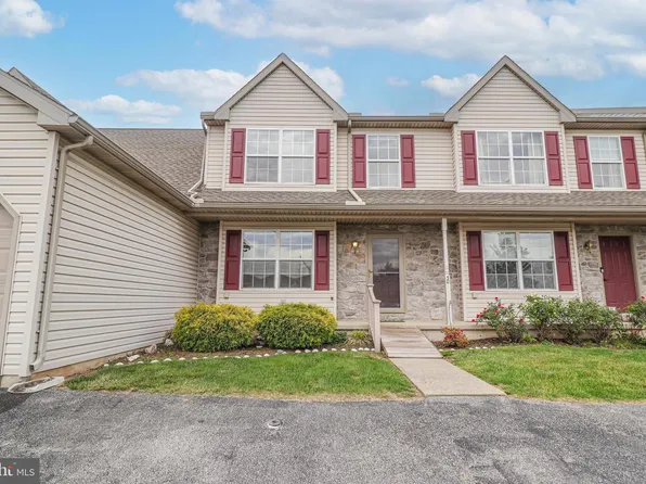 50 Stonecrop Ln, Manchester, PA 17345