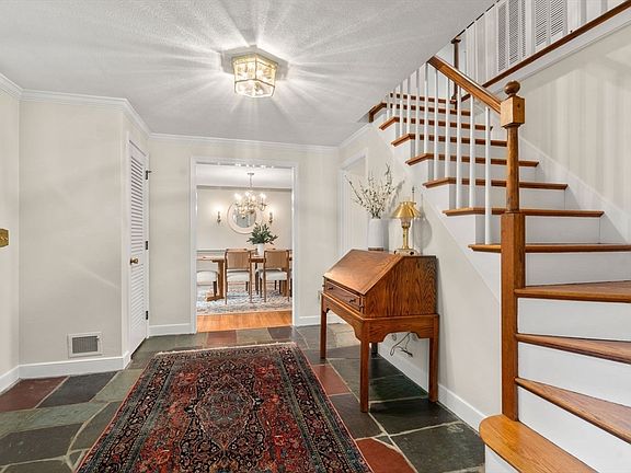 3rd image of 55 Maynard Farm Rd