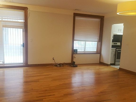2nd image of 350 Lincoln Pl APT 1A