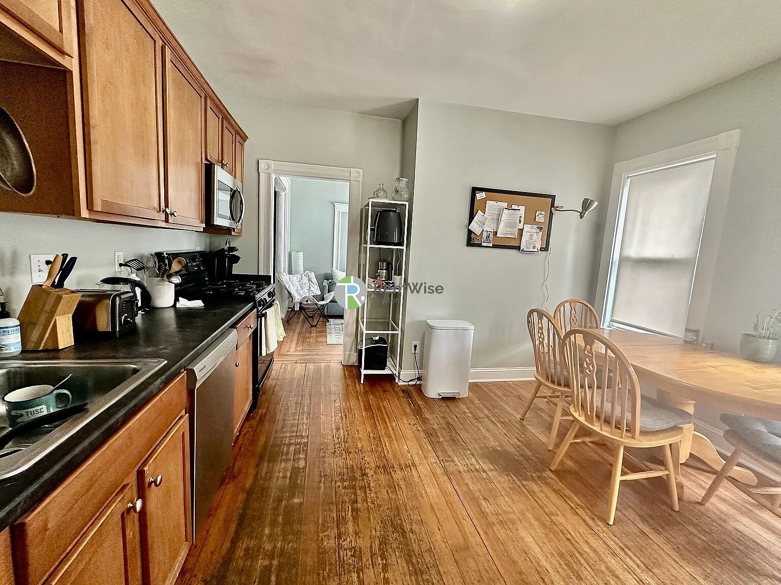 20 Curtis Ave — Photo 2