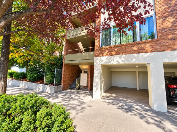 412 W Mercer St APT 205, Seattle, WA 98119