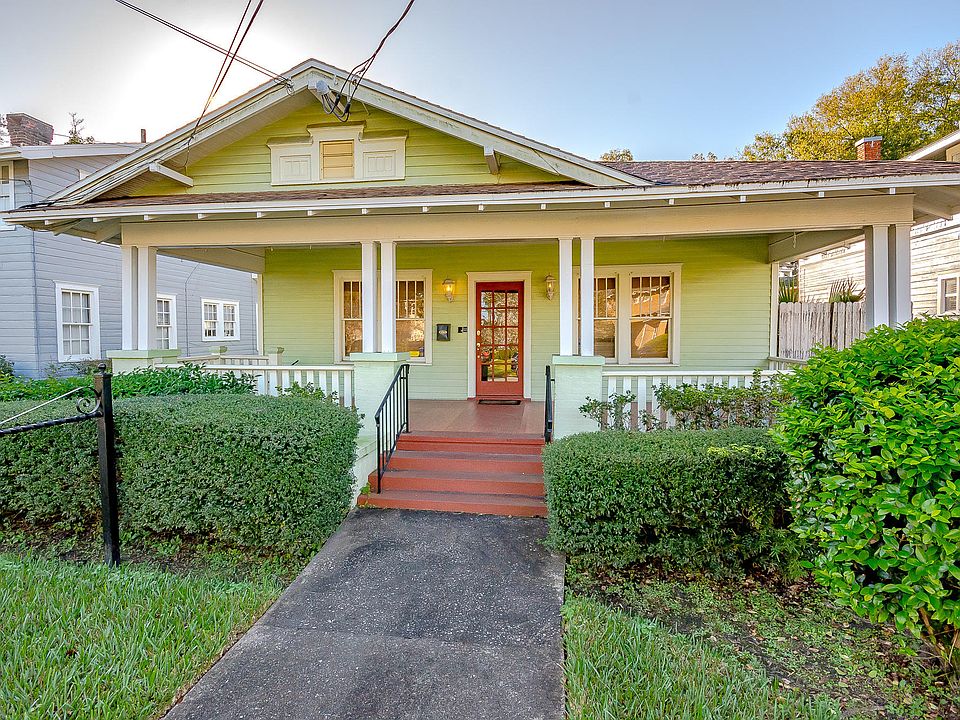 1st image of 2574 Herschel St
