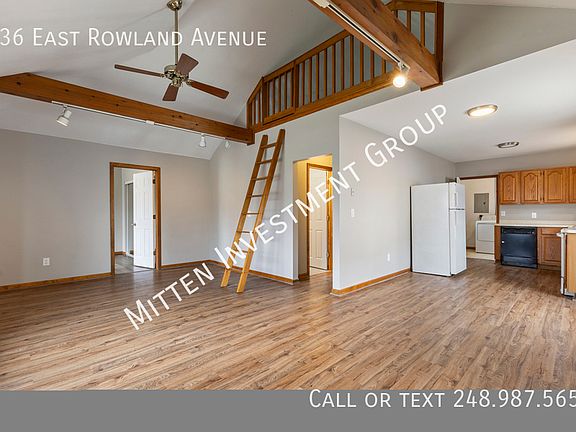 3rd image of 636 E Rowland Ave