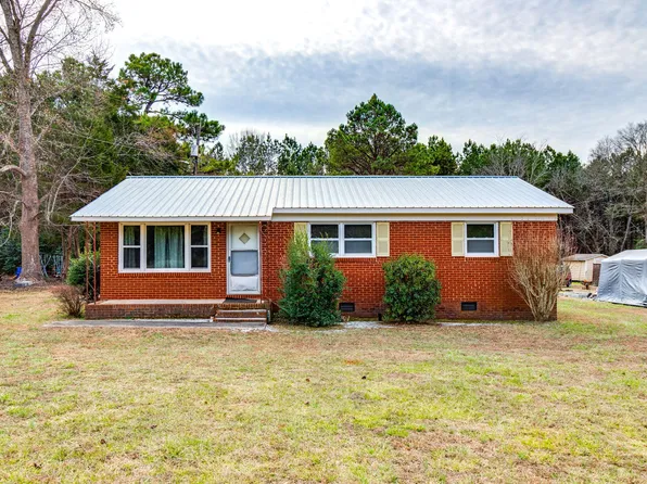 5435 Cemetery St, Chester, SC 29706