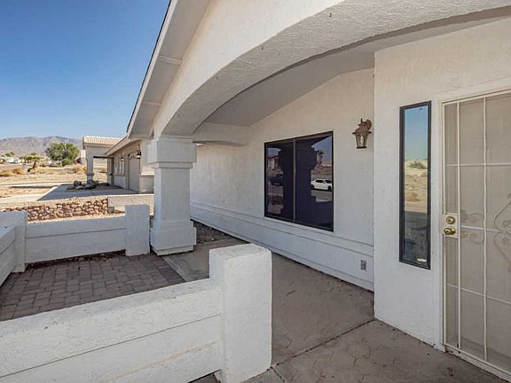 5th image of 2840 Appletree Dr