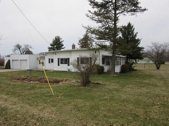 2nd image of 31100 Crystal Springs St
