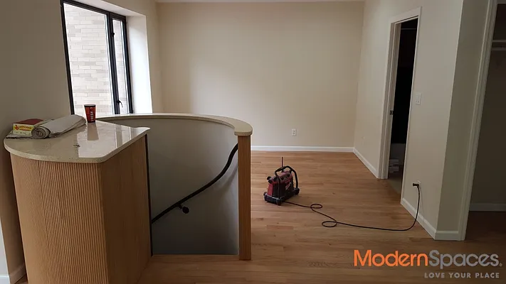 Sold by Modern Spaces | media 23