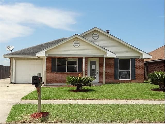 1st image of 1832 Lee Dr