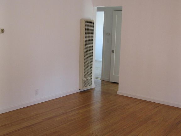 4th image of 2271 Homewood Dr