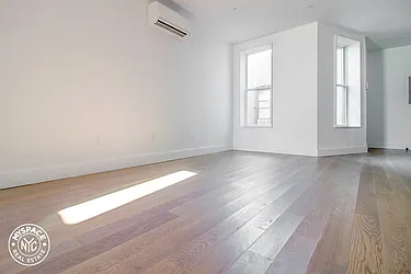 Rented by MySpaceNYC