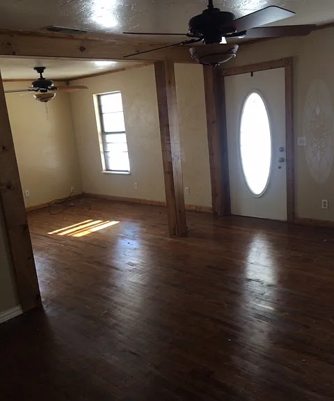 608 Charles Ave — Photo 8