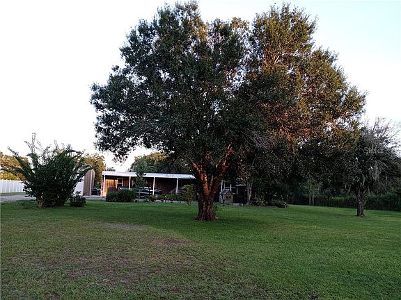 4th image of 3328 River Estates Dr