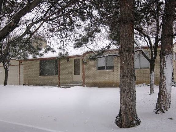 2nd image of 3586 S Acoma St