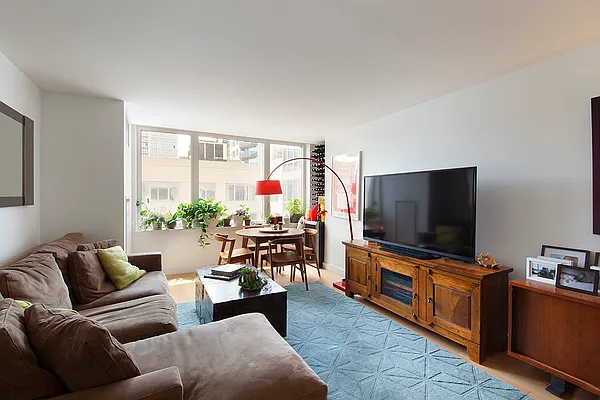 Rented by Compass | media 2