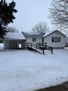 860 N Kent Rd, Kent, IL, 61044
