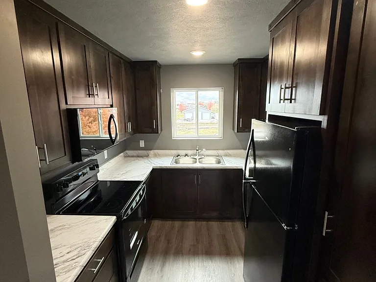 Legacy Lofts — Photo 4