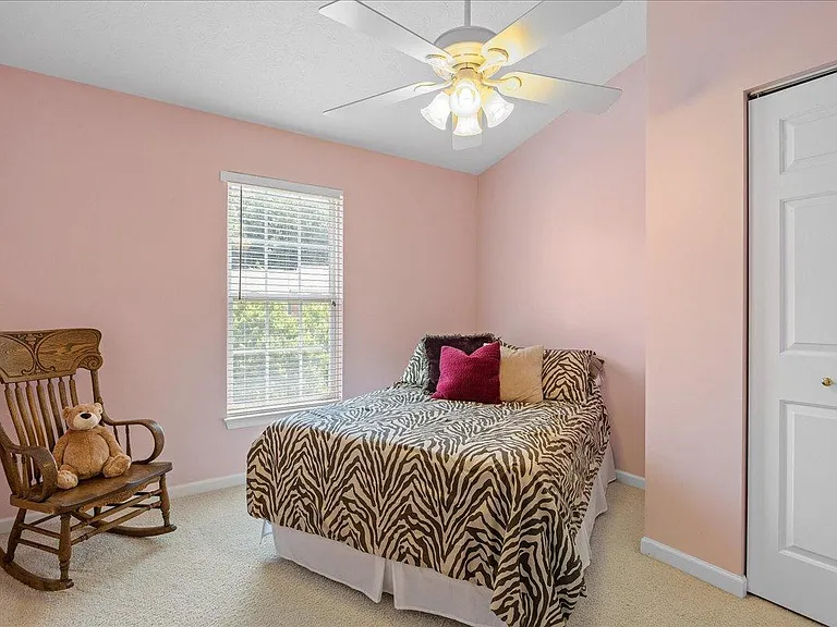 531 Village Green Blvd W — Photo 17