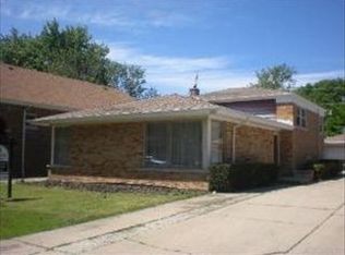 3316 Capitol St, Skokie, IL 60076