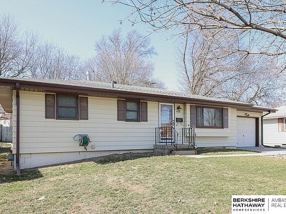 2nd image of 5018 S 121st St